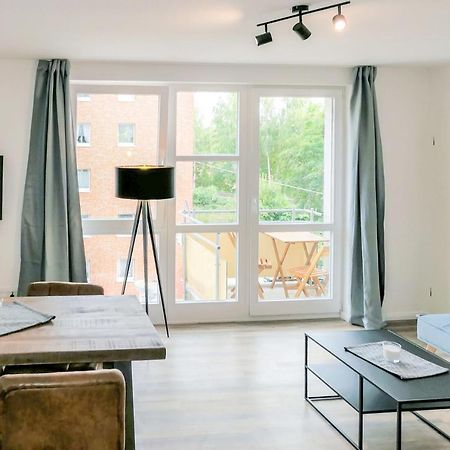 Wohlfuehlwohnung Im Zentrum Mit 24-7 Self Check-In, Wlan & Smart Tv Kiel Kültér fotó