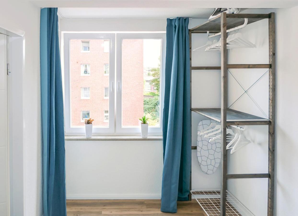 Wohlfuehlwohnung Im Zentrum Mit 24-7 Self Check-In, Wlan & Smart Tv Kiel Kültér fotó
